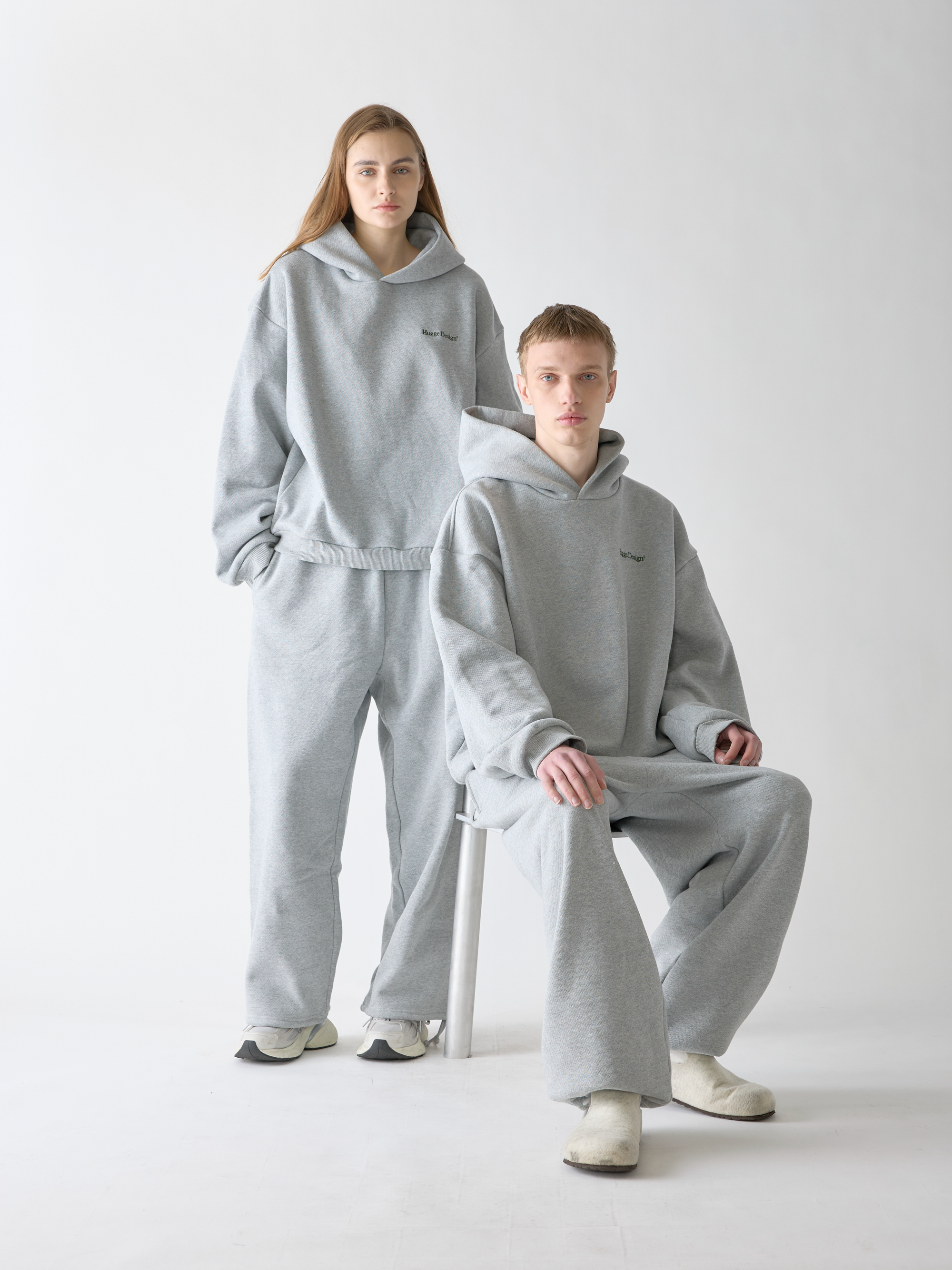 トップス Hugge Design Make Every Day. Long Sleeve HuggeDesign® – HuggeDesign®︎